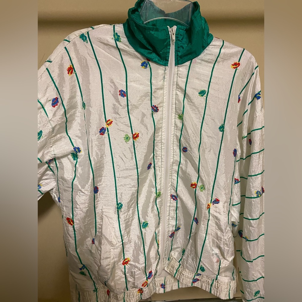Vintage 80s/90s Retro Windbreaker